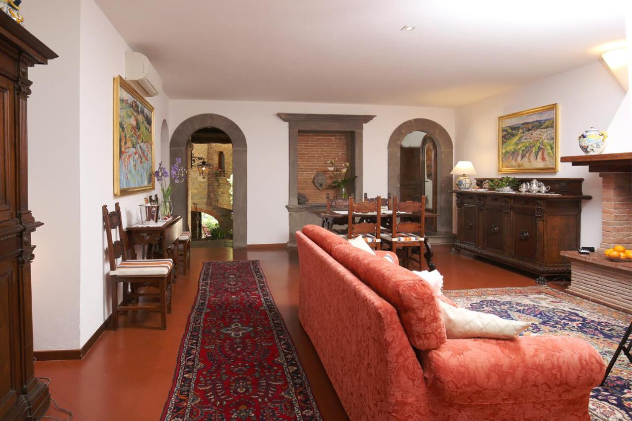 Apartment In B&B Del Giglio San Donato in Poggio Exterior foto